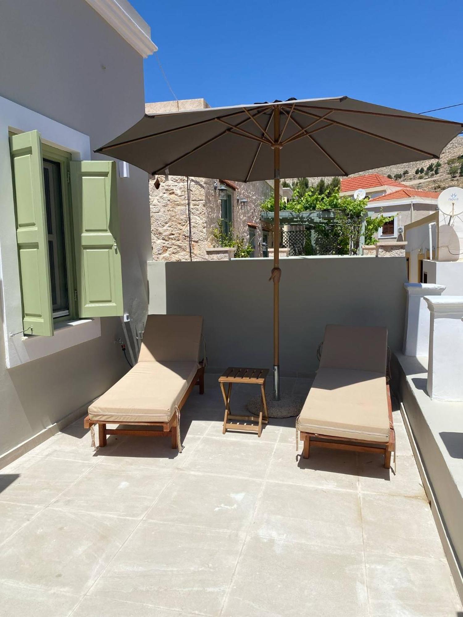 האלקי Villa Theoni מראה חיצוני תמונה